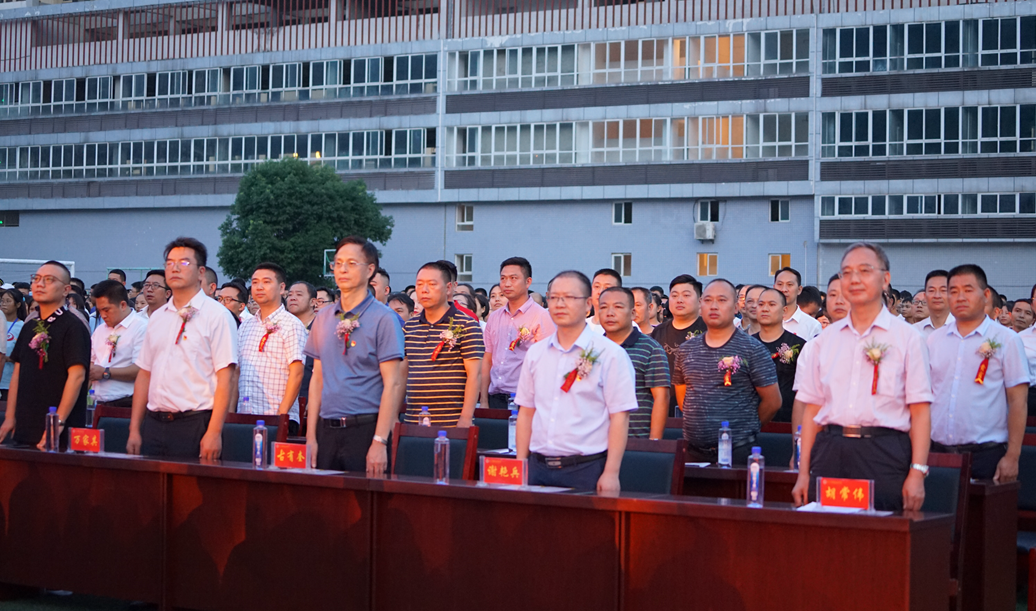 1599792796750086.png 薪盡火傳八十年 春風(fēng)化雨譜新篇 ——筠連中學(xué)紀(jì)念建校八十周年暨第三十六個(gè)教師節(jié)頒獎(jiǎng)晚會(huì)2.png